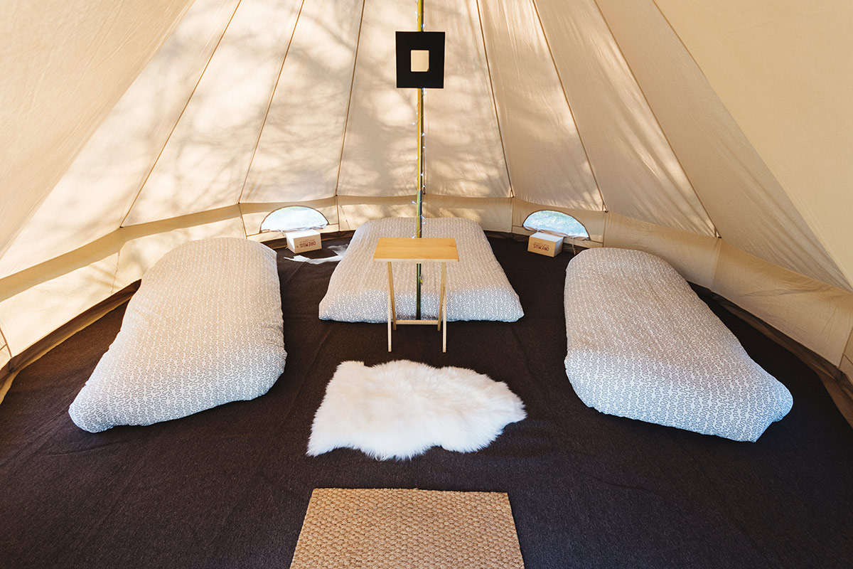 Honeybells Luxury 3 Person Bell Tent